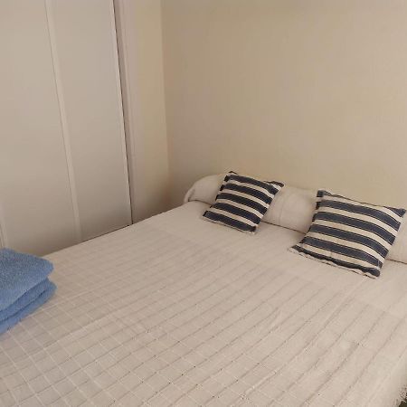 로타 Acogedor Apartamento A 100 M. De Pinares Y Playa 아파트 외부 사진
