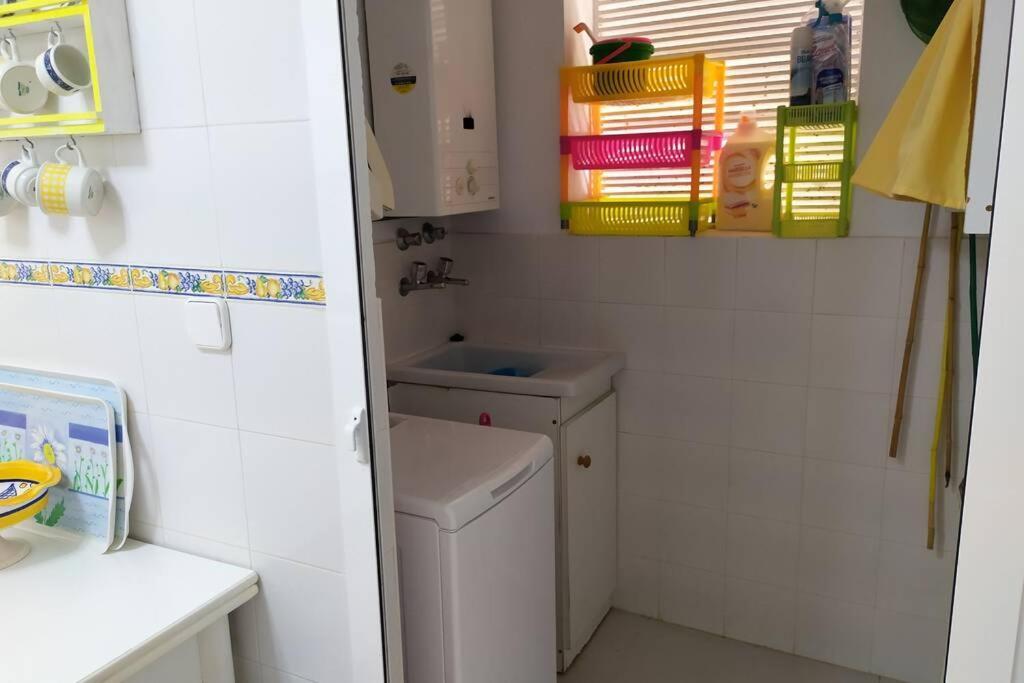 로타 Acogedor Apartamento A 100 M. De Pinares Y Playa 아파트 외부 사진